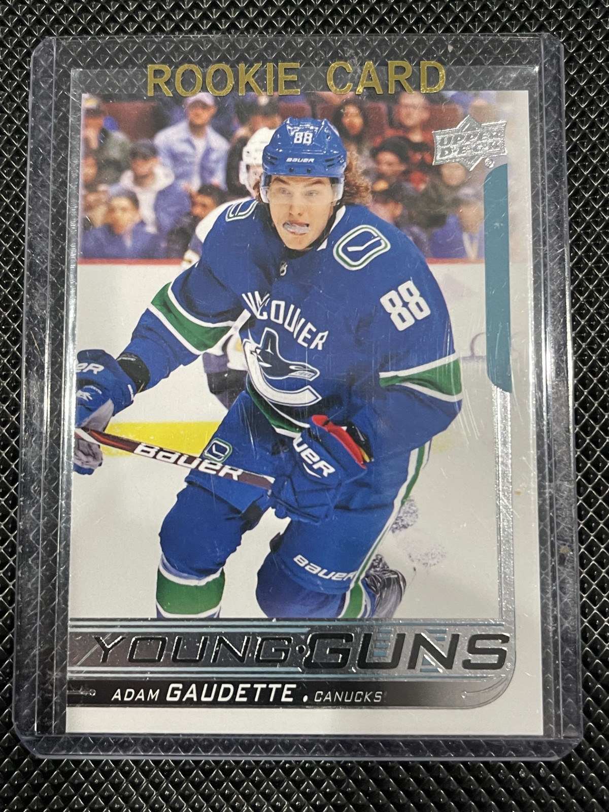 Adam Gaudette - 2018-19 Upper Deck Series 1 Young Guns #205 - Canucks