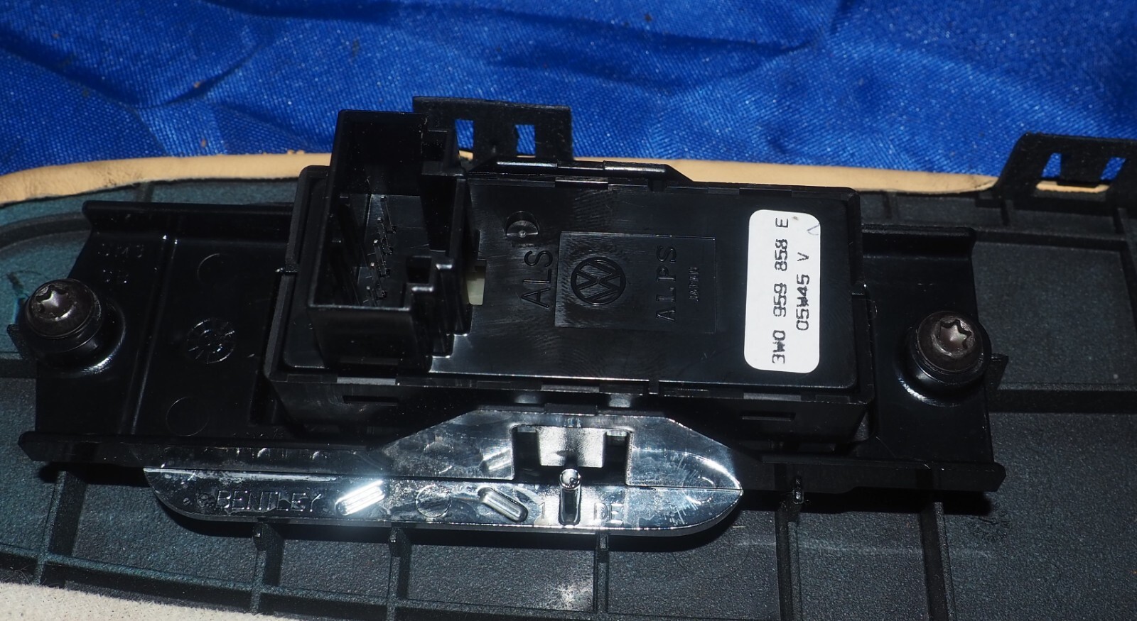 2003-2012 Bentley Continental Flying Spur Front Right Window Switch W/Warranty