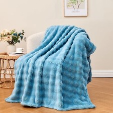 Soft Fleece Throw Blanket for Couch, 50x60 Inches 3D Bubble Decorative Cozy F...