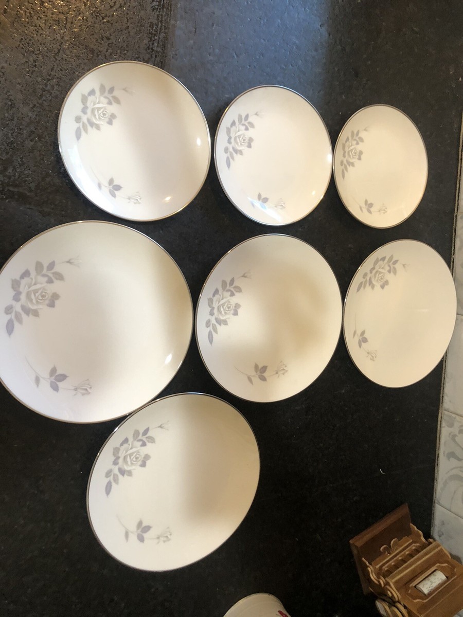 6-Rare-Noritake Ivory China Rosalind 7537 Set of 4 salad and 3