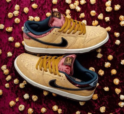 Nike SB Dunk Low 