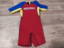 Children's wetsuit with short sleeves, 3-5 years old with a snake in the back.