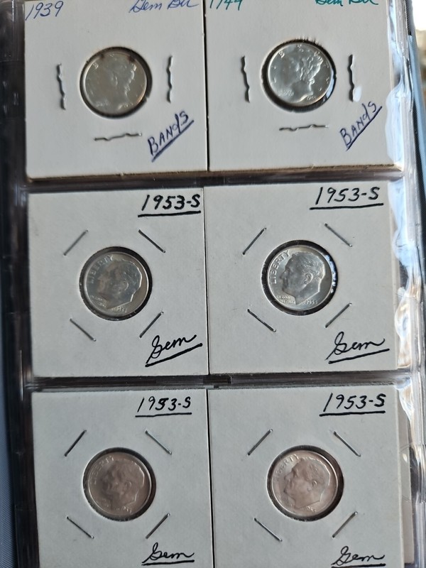 25 Brilliant Uncirculated Group Of Dimes 2 MERCURY DIMES & 23 ROOSEVELT DIMES