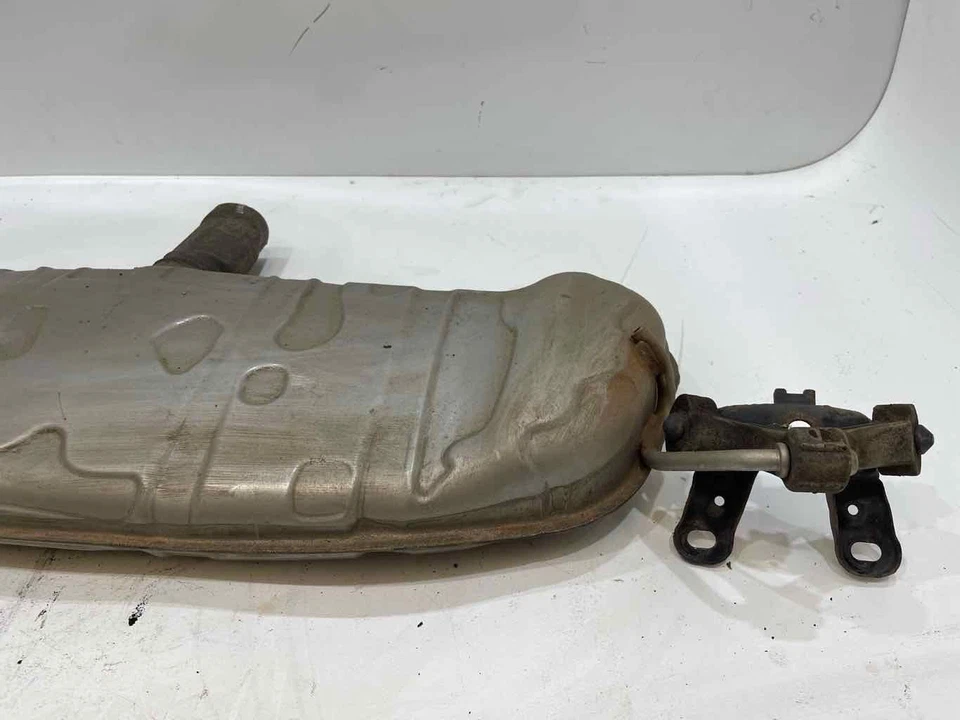 Silenciador de escape trasero para Volkswagen Golf GTI 2006-2010 2,0 L 1K6253609BG OEM Foto 3 de 4