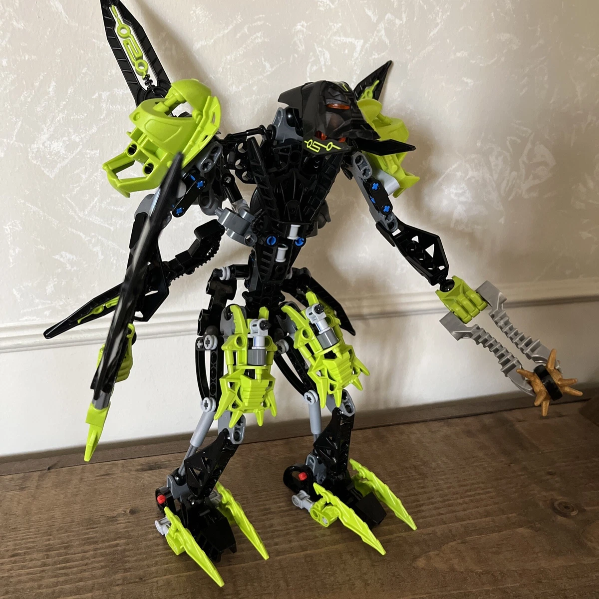 LEGO Bionicle Warrior 8991 Tuma 100% Complete & Instructions