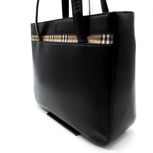 Burberry Nova Check Handbag All Leather Black Women's Vintage Authentic