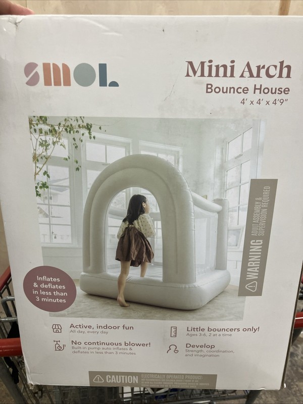 SMOL Mini Arch Bounce House - 4'x4'x4'9"