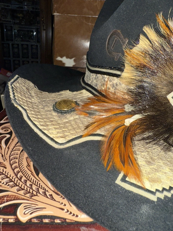 VTG Black 10X Charlie 1 Horse Custom Hat-Rattlesnake Head/Band Pheasant - 7 1/8 - Image 4 of 4