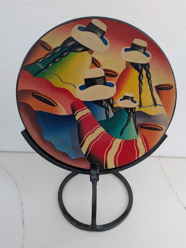 Peruvian Cholita's Plate W/Stand Signed By Juan Vega 8" Sanyork Fair Trade Peru 