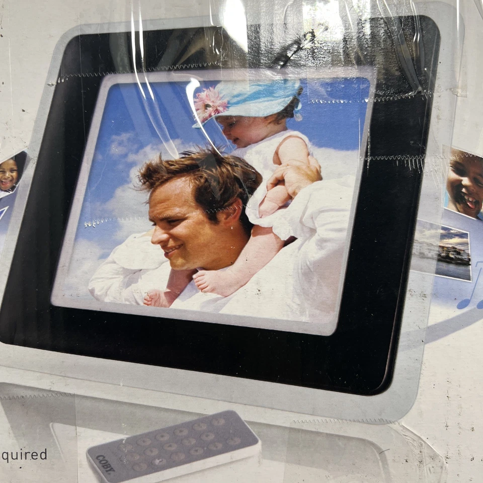 Coby DP-557 5.6" Digital Picture Frame - Image 2 of 3