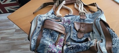 Hand-/Umhängetasche von Desigual