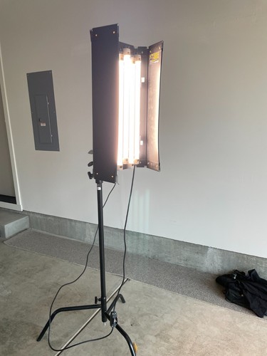 Quasar Science Kino-Flo with Q-LED System, Plus Pelican 1650 shipping case!