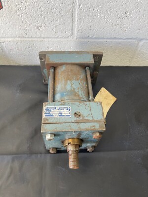 Parker-Hannifin CH-2A 14C Pneumatic Cylinder Bore 4 Str 3 Norm WP. 250 K30354-F