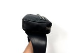 Foto 12 di 18