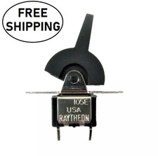  25x SPDT ON-OFF-ON 5A 120VAC / 28VDC - 2A 250VAC Lever Toggle Switch Solder