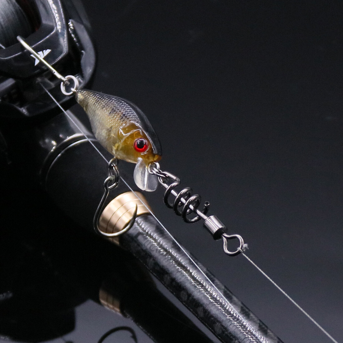 9KM Fishing Swivels Screwed Snap Covert Corkscrew Lure Connector