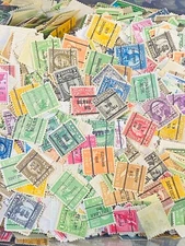 USPC1) Approximately 200 USA pre-cancels, wide variety of issues,mostly earlier 