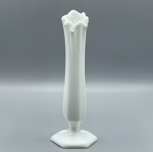 Vintage Westmoreland Milk Glass Paneled Footed Swung Bud Vase 8” Marked - Picture 1 of 10