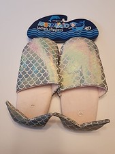 Mermaid Slippers Ladies Large 9-10 Brand New Pink Holographic Fish Scale Print