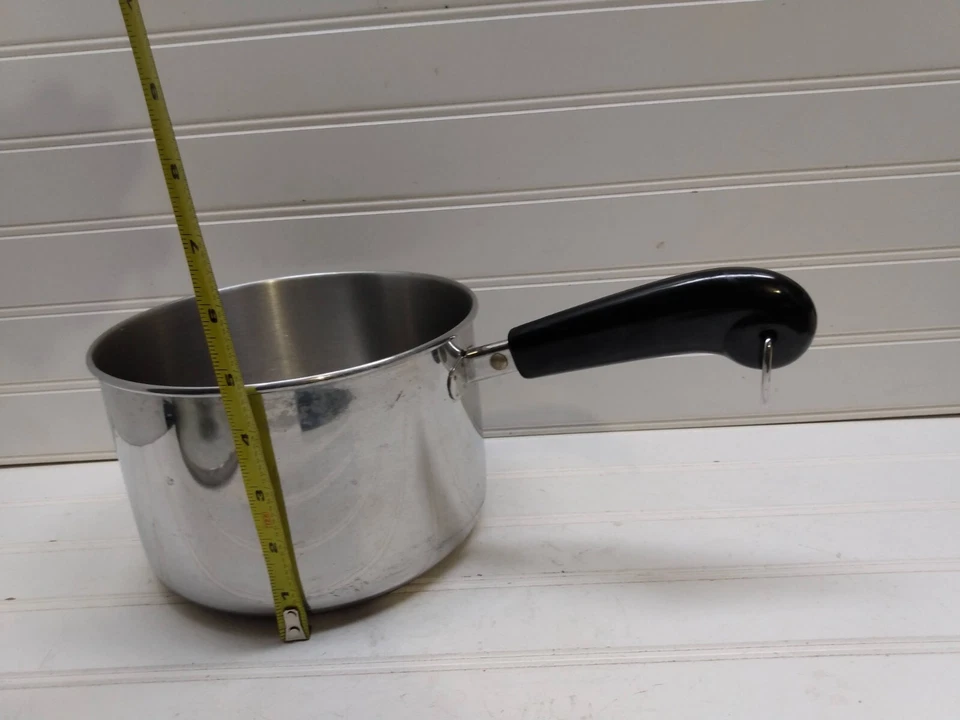 Revere Ware 3 Qt Saucepan Copper Clad Stainless Sauté Pot Frying Pan & Glass Lid - Image 3 of 4