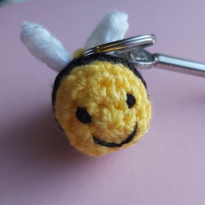 Crochet Keyring Handmade Bee Bumblebee Wasp Bug Embellishment Decor Plush  Toy UK