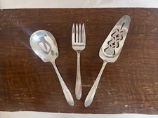 National Silver Co PRINCESS ROYAL Silverplate Pierced Cake Server Spoon & Fork
