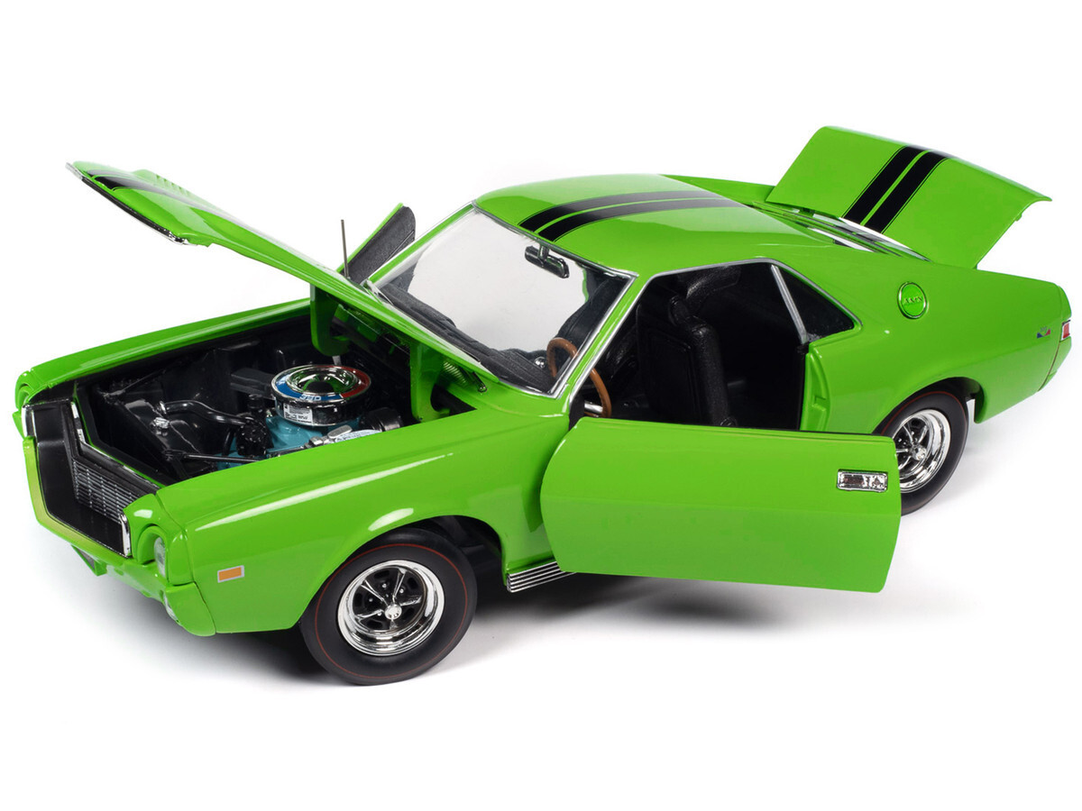 オートワールド 1/18 1969 AMC AMX Auto World NEW '69 AMC AMX Hardtop (LIME GREEN) 1:18 Scale