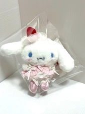 Sanrio Cinnamoroll Strawberry Whipped Cake Mascot Bag.