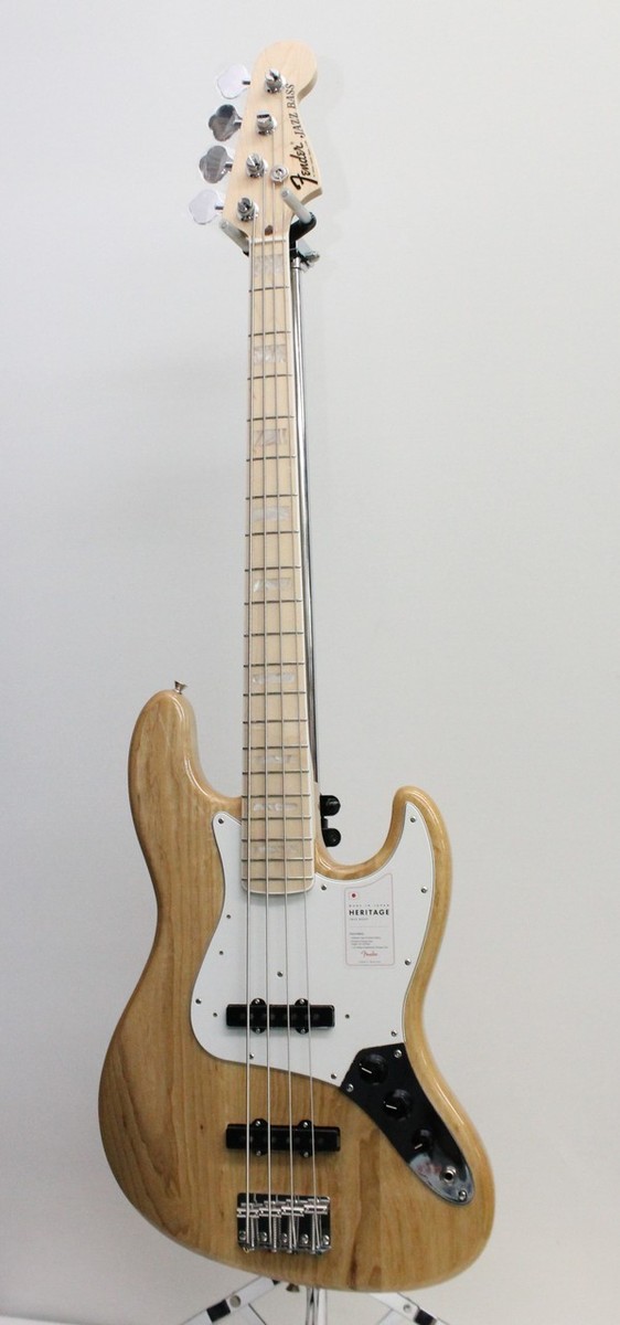 Fender Made in Japan Heritage 70s Jazz Bass Maple Natural with gig