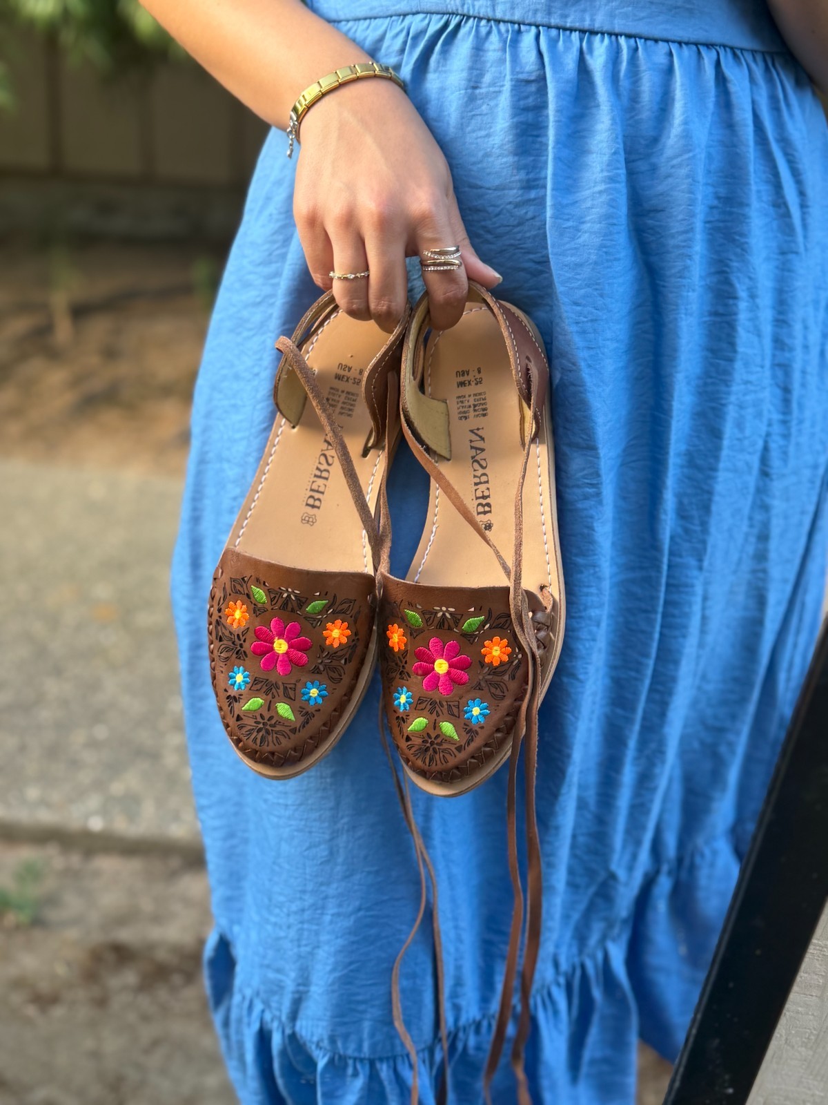 Mexican huaraches women/ Alpargata Flowers/ Leather/ Lace Up