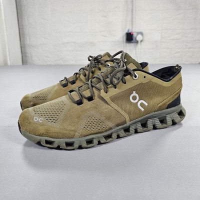 On Cloud X Sneaker Herren Olivgrün Tanne 11 UK Laufschuhe 40.99242