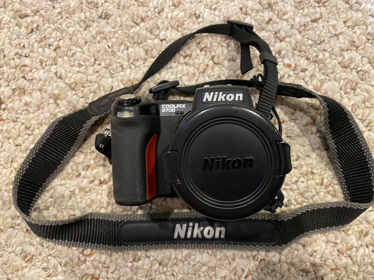 Nikon COOLPIX 8700 Digital Camera Black 18208255153|