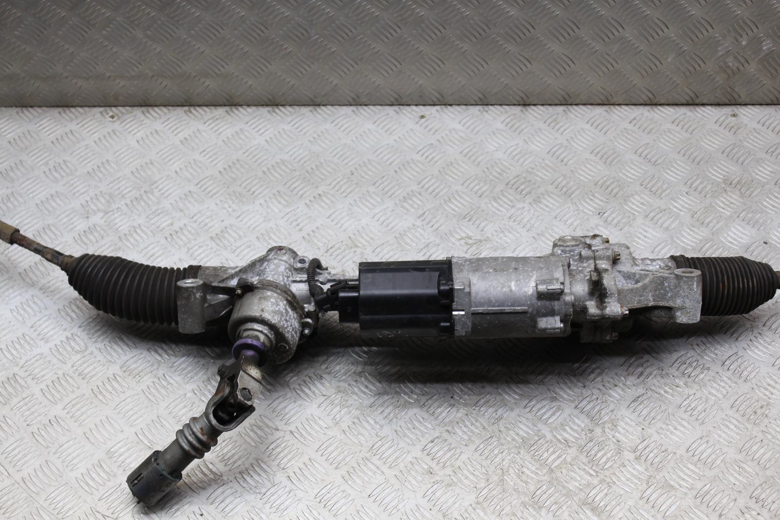 2014 Mercedes-Benz C Class Power Steering Rack A205460630280 for  