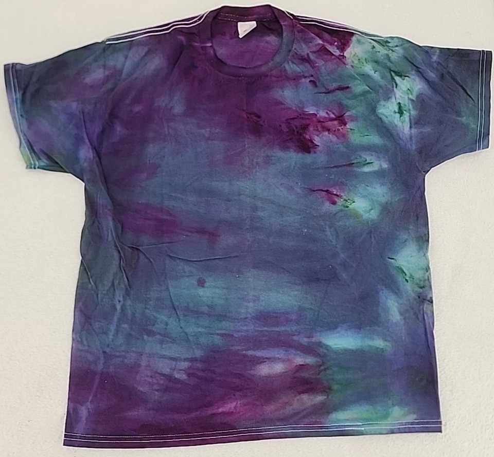 Men's Outfit Horror Movie BKE Tyler Jeans 30 Patches Ice Dyed Hanes Shirt Large - Image 3 of 4