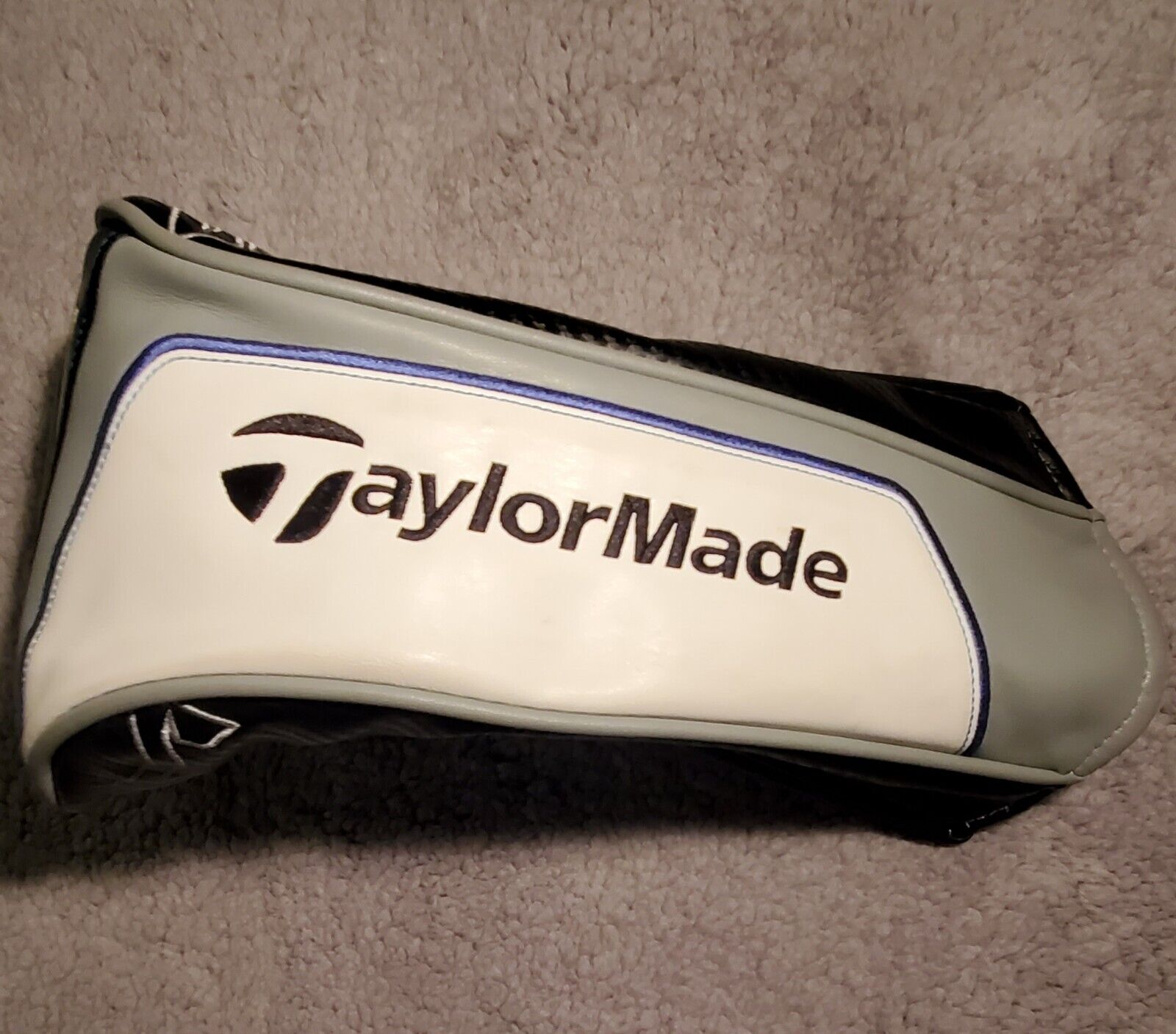 TaylorMade SIM Driver Headcover - Black/Gray (N8113301) for sale