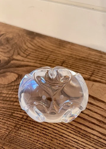 Steuben-Bernard Wolff for Steuben Turtle Dove 'Love Object' Paperweight-Signed