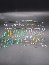 Vintage Toy Soldiers Accessories Weapons,Helmets, MPC & Tim Mee Toys, Lot Of 81