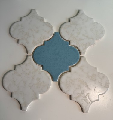 Set Of 5- VTG Arabesque Tile 4 Ivory Spotted Glaze & 1 Blue MCM Wenczel NOS