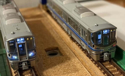TOMIX 9351 521 Series Hokuriku Suburban 3rd Generation 2-Car Add-on Set | Condition: Usado