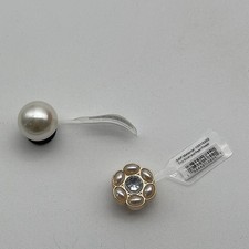 Crocs Dainty Pearl And Tiny Silver  Pearl Flower 2 Pack Shoe Charms New