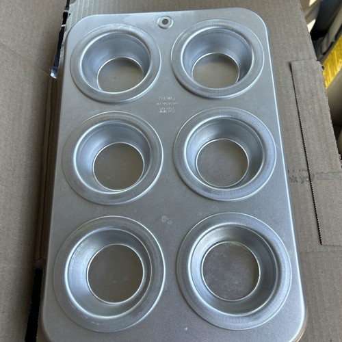 VTG REMA AIR BAKE  Muffin Cupcake PAN  6 WELL  Aluminum Double-Wall  #4595120