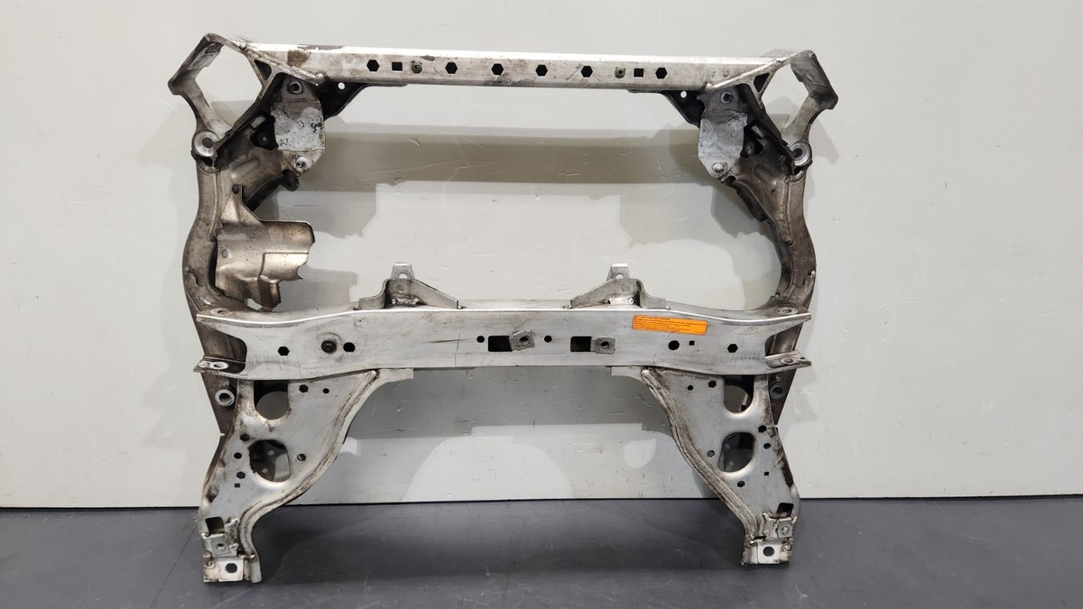 ✓ 06-13 OEM BMW E82 E90 E92 RWD Front Axle Support Suspension