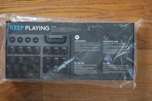 Logitech G915 TKL Lightspeed Wireless RGB Mechanical Gaming Keyboard 920-009495 - Picture 2 of 3