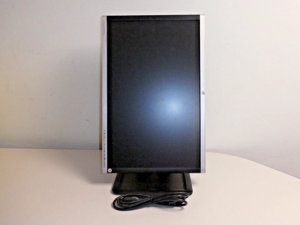 HP Compaq LA2205wg 22" Breitbild Monitor mit Pivot-Funktion, 2 Jahre Garantie - Bild 3 von 4