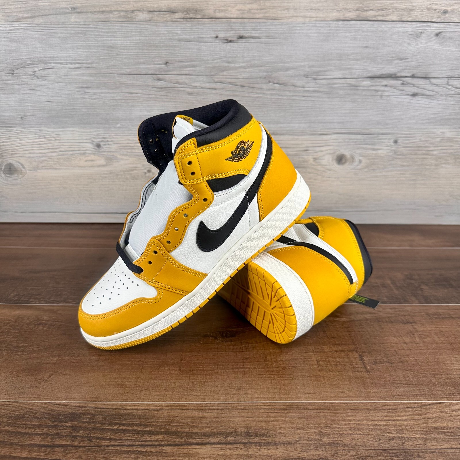 Nike Air Jordan Retro OG GS Size Yellow Ochre Black Sail