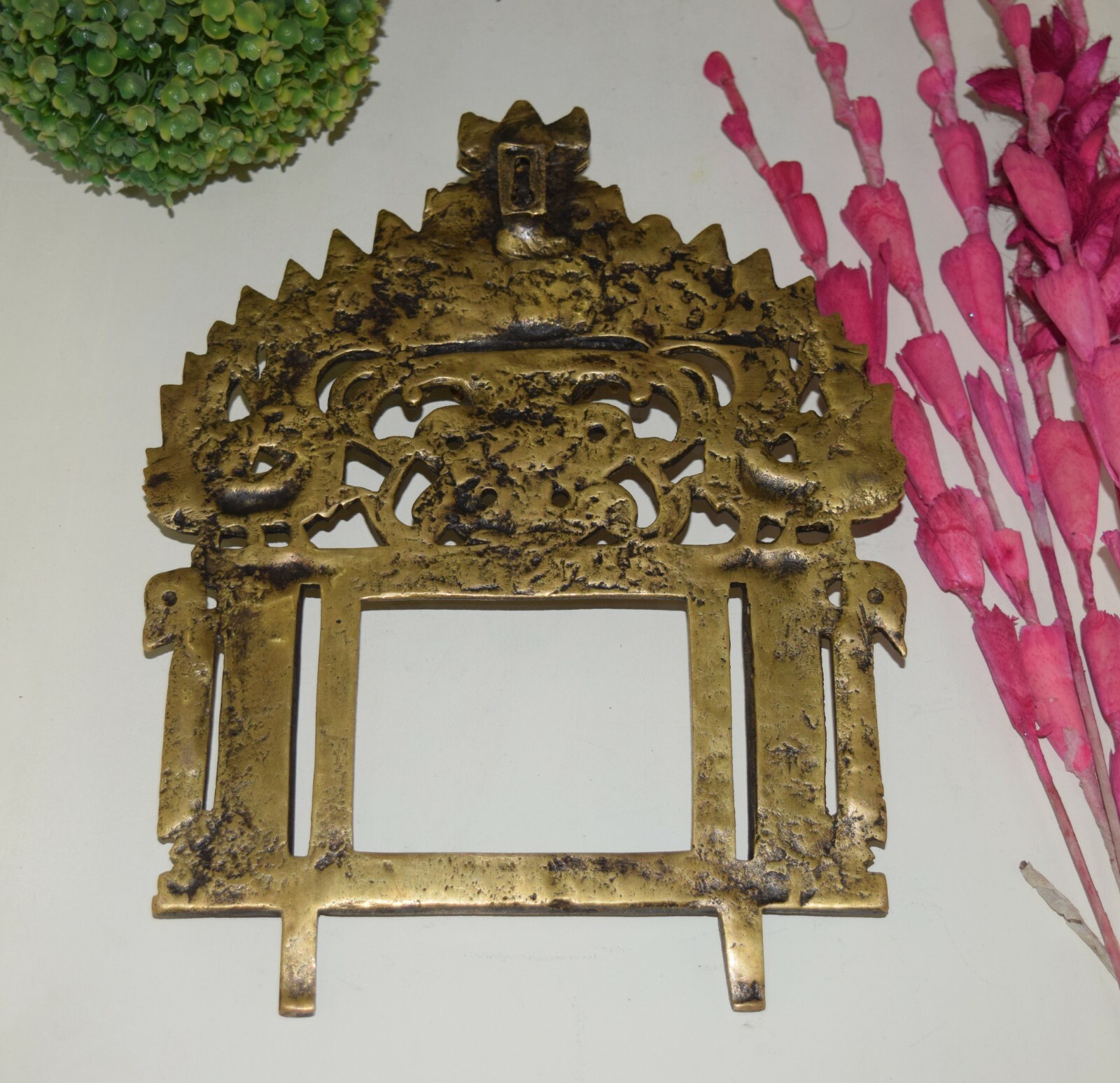 11'' Inches Long Photo Frame Brass Hinduism Art Yali Wall Decor Prabhavali EK349