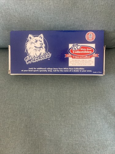1999 UCONN HUSKIES NATIONAL CHAMPIONS TRAILER/ WHITE ROSE COLLECTIBLES. - Picture 5 of 5