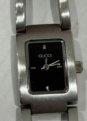 Vintage Gucci 2889L White Dial Rectangle Quartz Women's Watch w