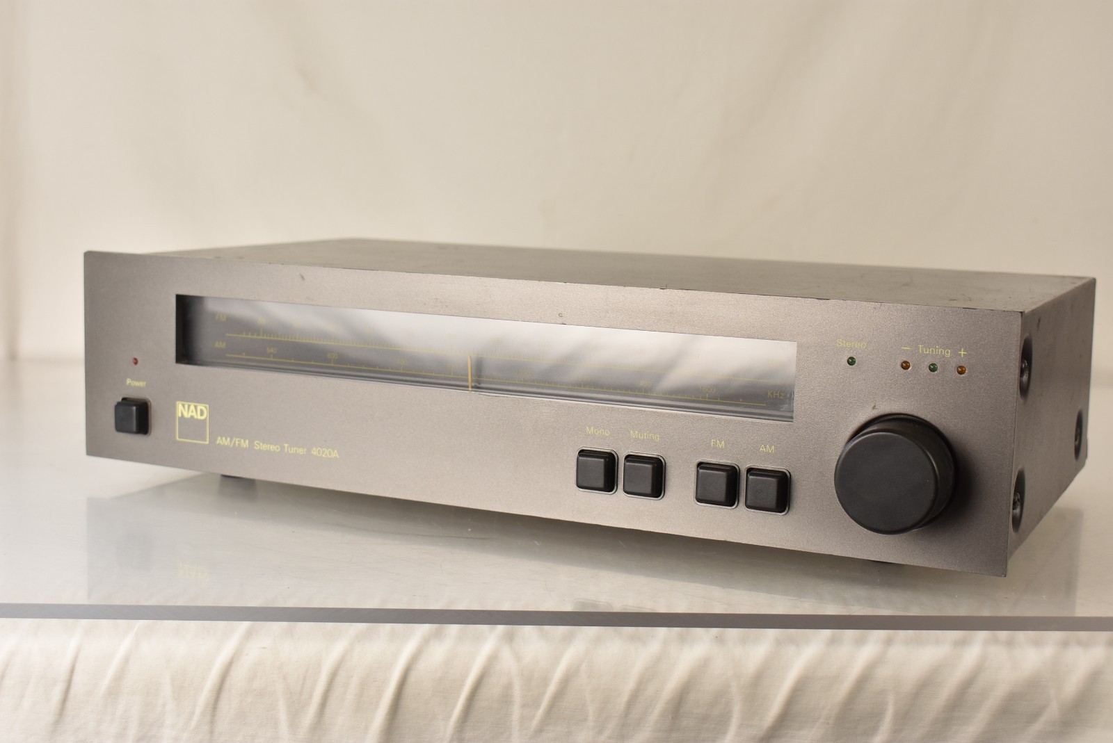 NAD 4020 vintage audio equipment - eBay listing photo 1