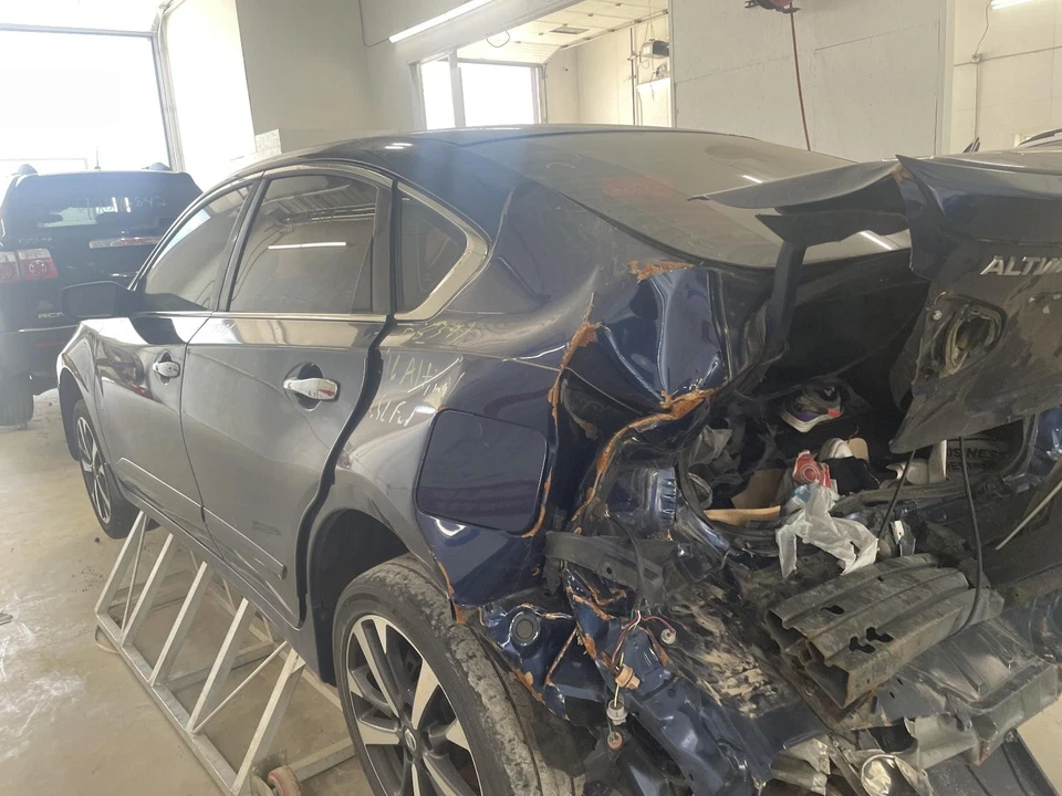 Medidor de velocímetro usado se adapta a: Nissan Altima Cluster 2016 2,5 L 4 cilindros MPH SR t Foto 3 de 4